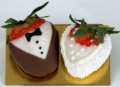 Bride & Groom Strawberries